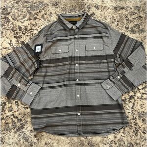Brothers/Sons button up shirt Men’s  XLg